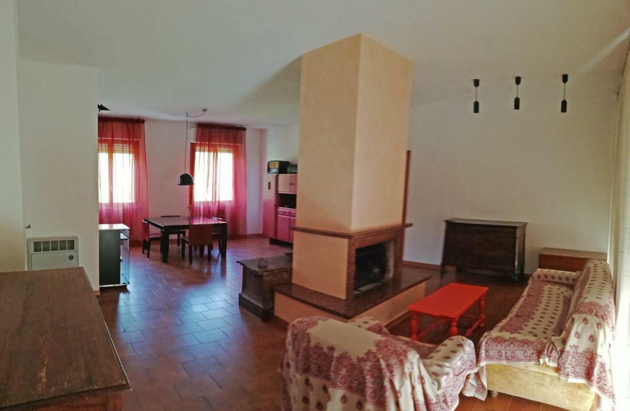 Madonna Di Frasassi - Casa Vacanze Apartment Дженга Екстериор снимка